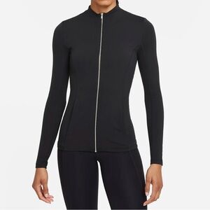 NIKE yoga luxe dri-FIT size S (4-6)